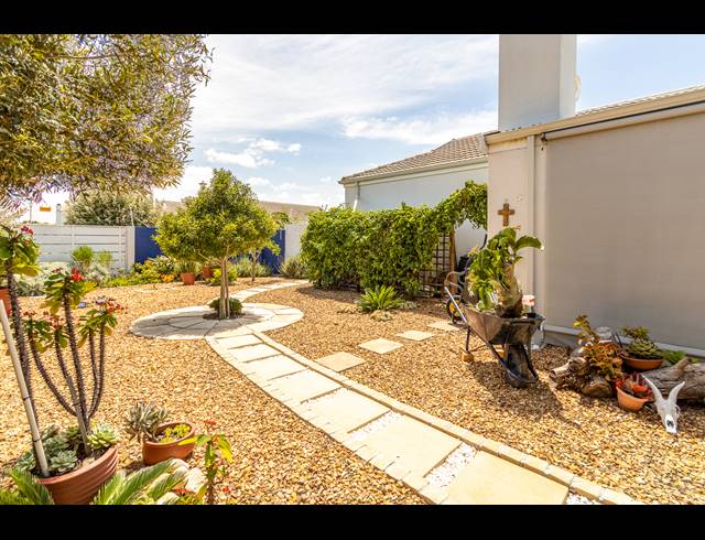 3 BEDROOM FREESTANDING SOLD IN SUNNINGDALE